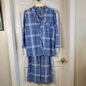 Croft & Barrow Blue Plaid Pajama Set Size Medium Like New